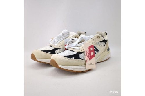 シューズ・靴のスニーカー