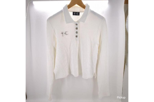 ファッションのトップス