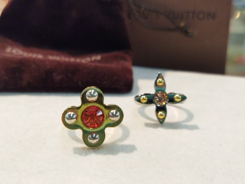 ジュエリーのリング