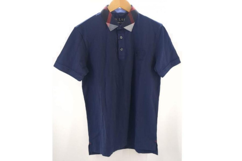 ファッションのポロシャツ