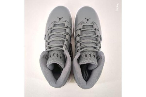 ハイカットスニーカーのメンズ