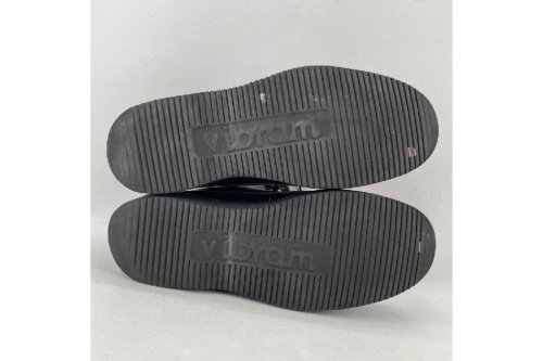 レザーシューズ