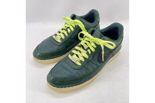 シューズ・靴のスニーカー