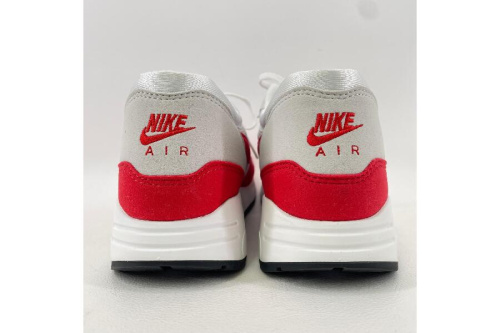 AIRMAXのスニーカー