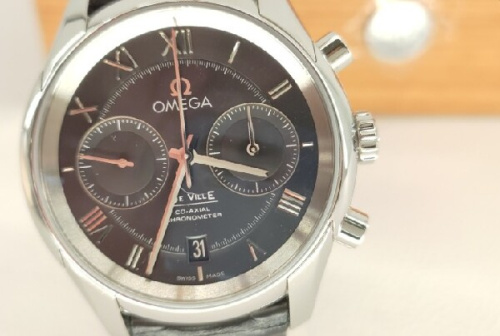腕時計のOMEGA