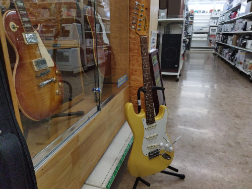 楽器のエレキギター