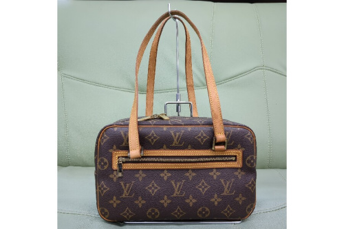 中古ブランドの中古バッグ