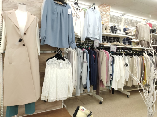 ファッションのカットソー
