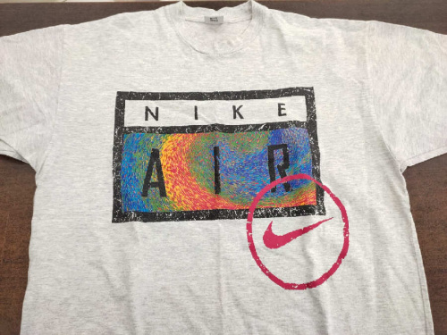 古着のナイキ(NIKE)