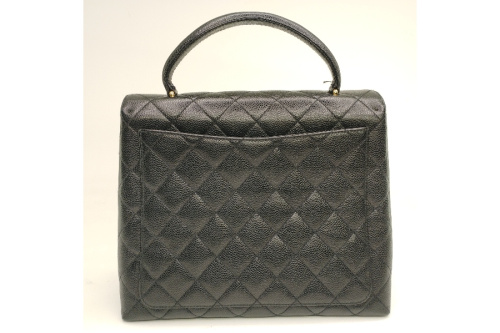 ハンドバッグのシャネル（CHANEL）