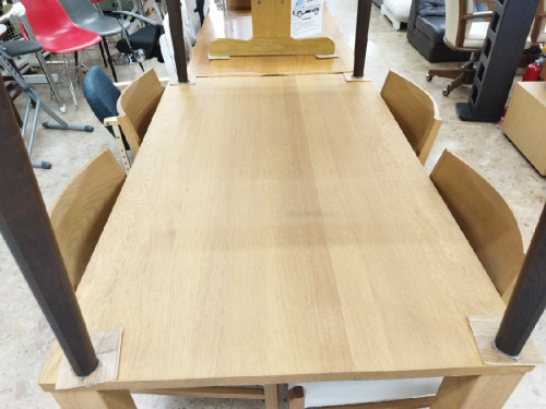 ダイニングセットの大塚家具