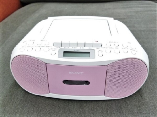 AV機器のCDラジカセ