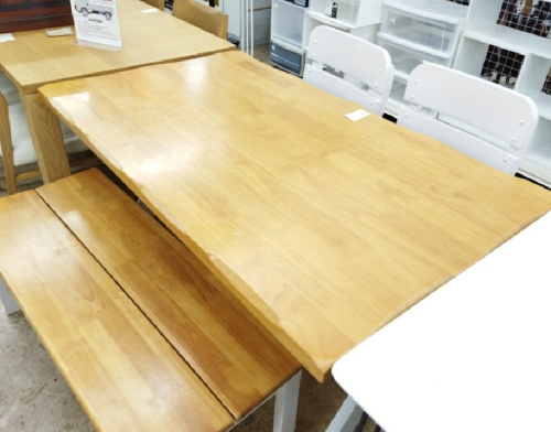 家具のダイニングセット
