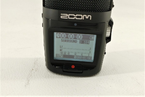 オーディオのズーム（ZOOM）