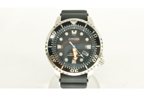 時計のクオーツ式時計