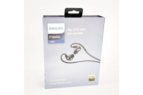 AV機器のイヤホン