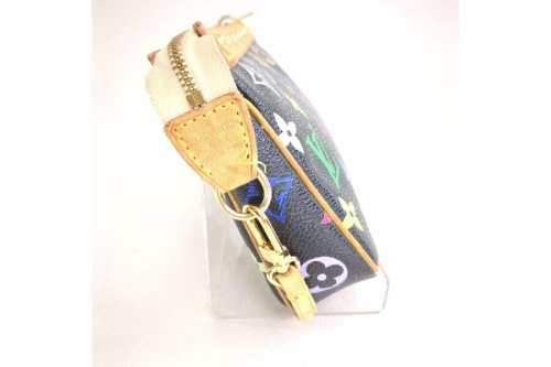 ルイ・ ヴィトン（LOUIS VUITTON）のポシェットアクセソワール