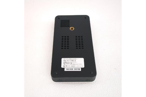 中古映像機器の液晶プロジェクター