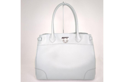 バッグのショルダーバッグ