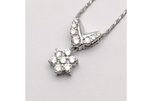 フラワーダイヤモンド