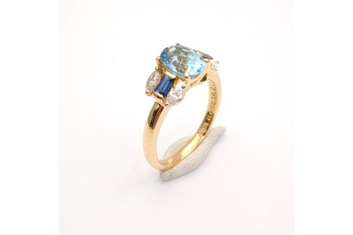 アクアマリンのゴールドリング