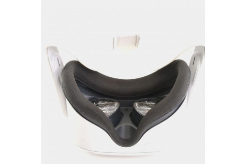 Metaの中古パソコン周辺機器