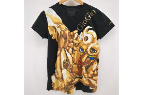 ファッションのTシャツ