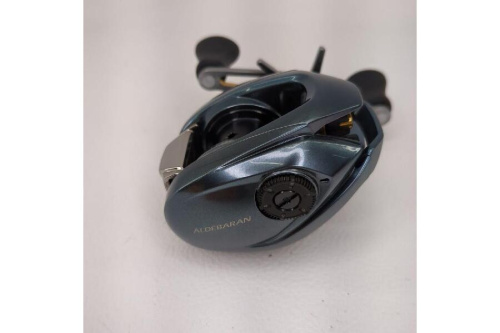 シマノ（SHIMANO）のベイトリール