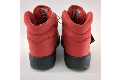 Supreme × TimberlandのField Boot