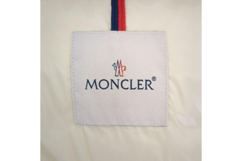 モンクレール（Moncler）の2018-19AW