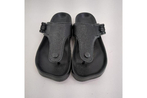 サンダルのロエベ（LOEWE）