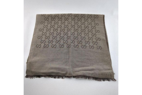 ファッション小物のストール