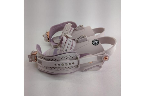 ラベンダー ビンディング スノーボード用品