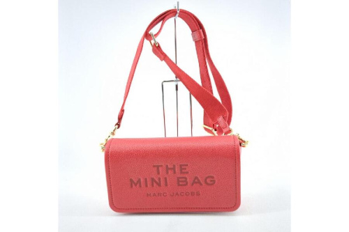 バッグのショルダーバッグ