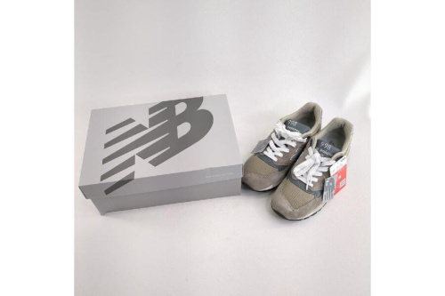 シューズ・靴のスニーカー