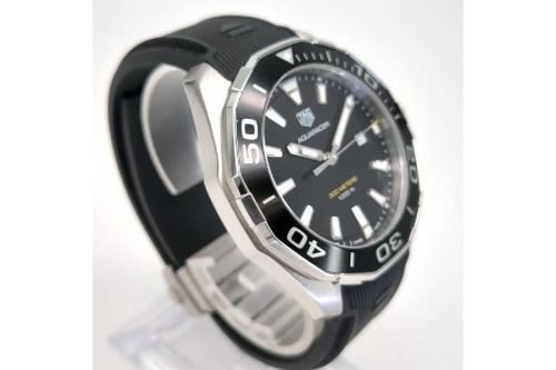 腕時計のタグ・ホイヤー（TAG HEUER）