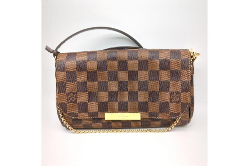 バッグのショルダーバッグ