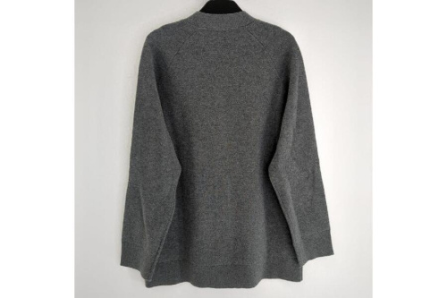 トップスのバーバリー（Burberry）