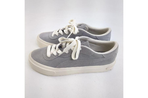 プーマ（PUMA）のカプリ ロイヤル スウェード