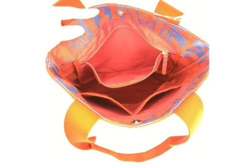 ヴィヴィアン ウエストウッドのVivienne Westwood