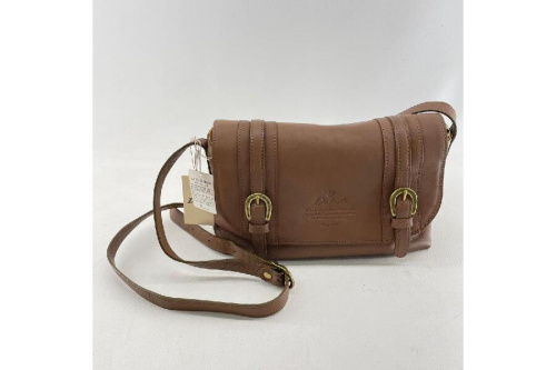 バッグのショルダーバッグ