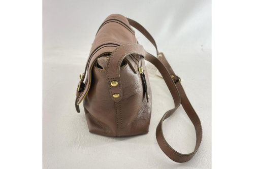 ショルダーバッグ