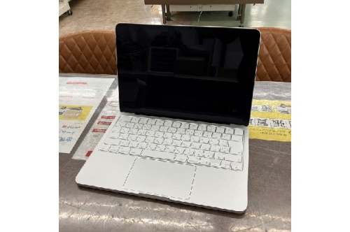 パソコン・周辺機器のノートパソコン