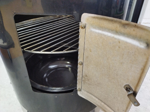 アウトドアのBBQ