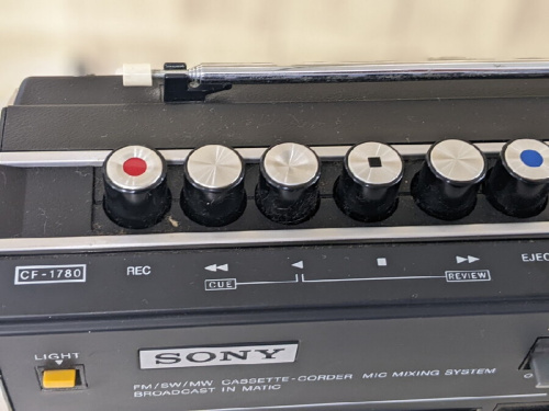 レトロのラジカセ