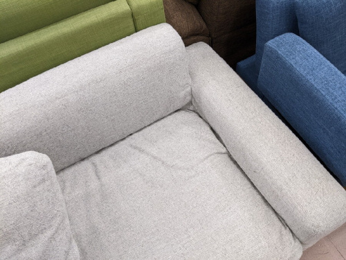 ソファーのカバーリングソファー