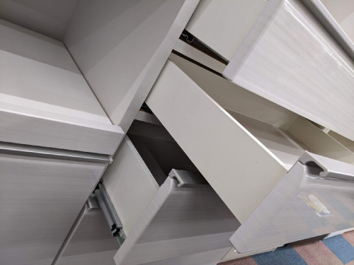 食器棚の松田家具