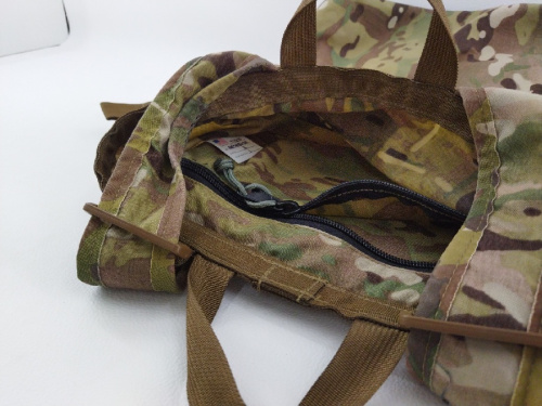 アウトドアブランドのバッグ