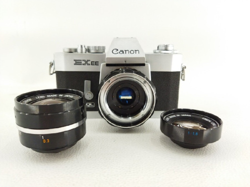 中古カメラのフィルムカメラ