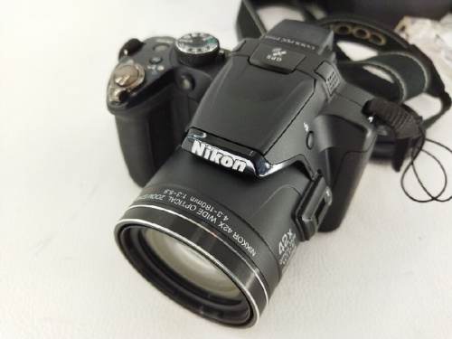 中古カメラのデジタルカメラ